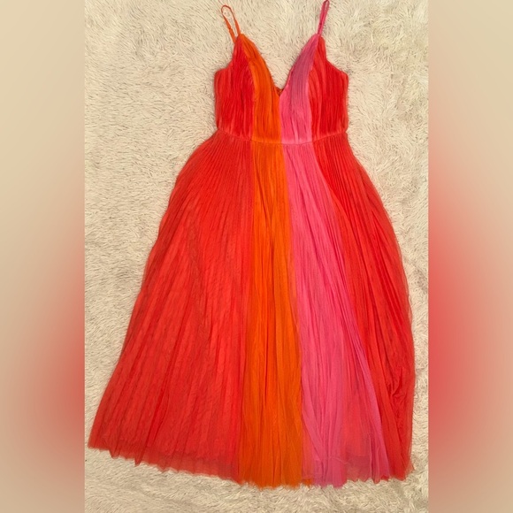 NEW HUTCH Colorblock Pleated Tulle V neck Sleeveless warm multi Gown Sz 8 - Picture 2 of 5